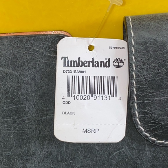 Timberland Leather Tablet Sleeve - Picture 2 of 6